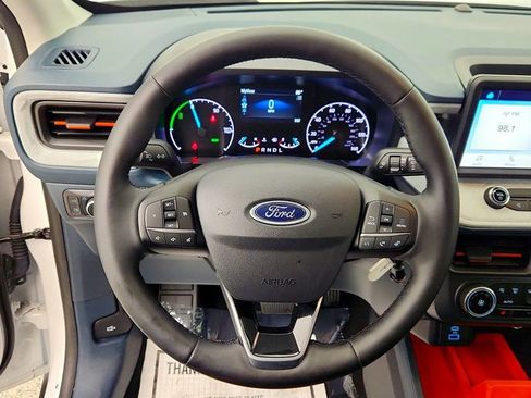 Used 2024 Ford Maverick XLT w/ XLT Luxury Package image 13