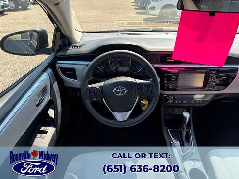 Used 2014 Toyota Corolla LE FWD image 10