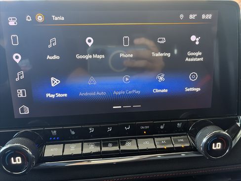 Used 2023 Chevrolet Colorado Z71 w/ Z71 Convenience Package 2 AWD/4WD image 21