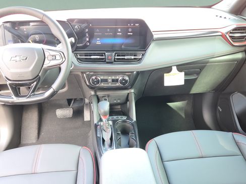 New 2026 Chevrolet TrailBlazer RS w/ Convenience Package FWD image 13