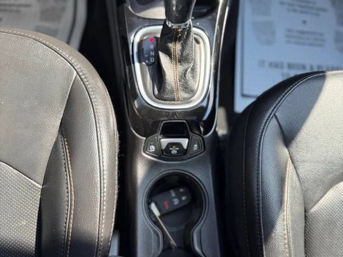 Used 2019 Jeep Compass Limited AWD/4WD image 16