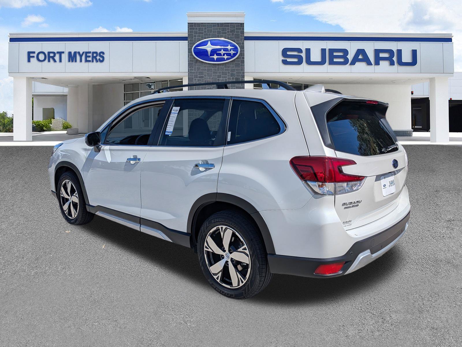 Used 2019 Subaru Forester Touring AWD/4WD image 6