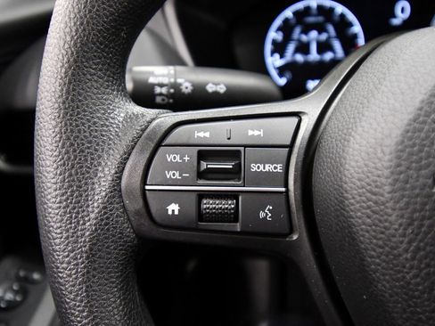 Certified 2024 Honda HR-V LX image 19