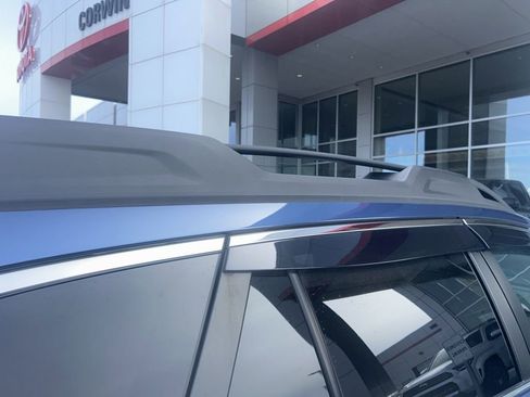 Used 2022 Subaru Outback Limited image 8