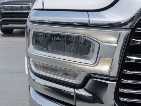 Used 2022 RAM 2500 Laramie AWD/4WD image 9