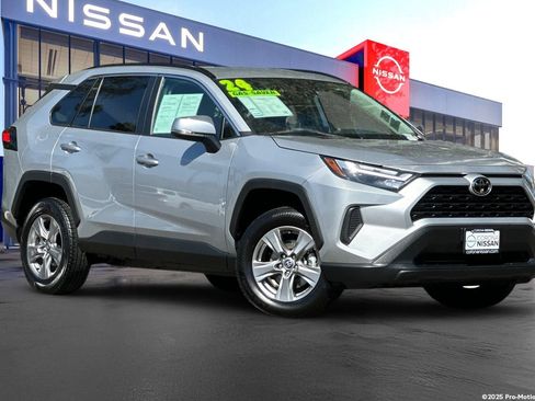 Used 2024 Toyota RAV4 XLE FWD image 1