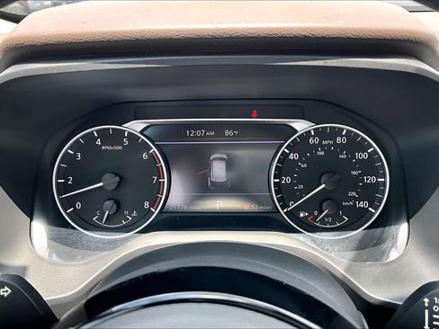 Certified 2023 Nissan Rogue SV w/ SV Premium B Package FWD image 24