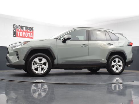 Used 2021 Toyota RAV4 XLE image 24