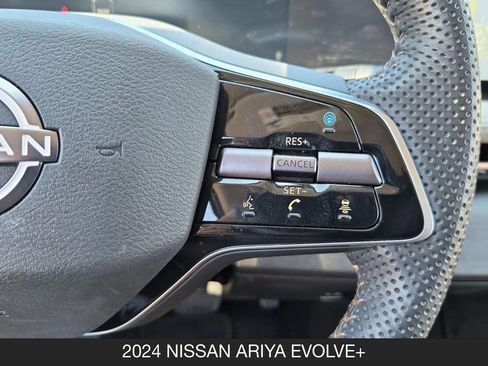 Used 2024 Nissan Ariya FWD image 19