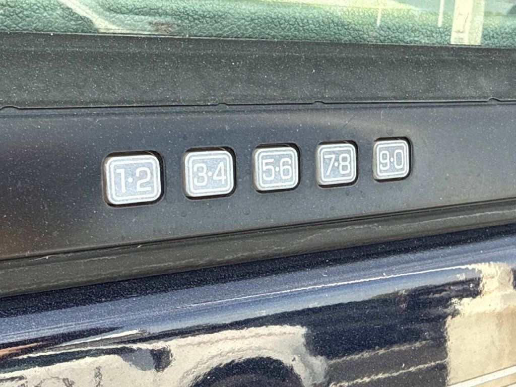 Used 2004 Ford Expedition XLT RWD image 10