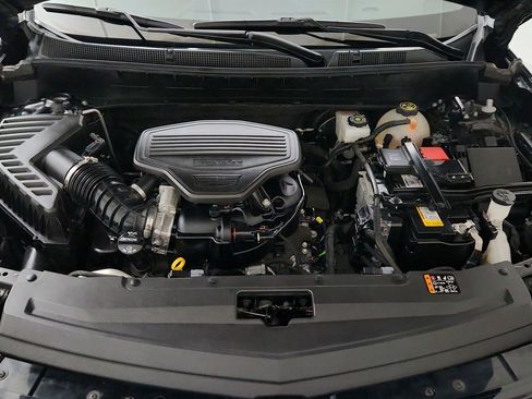 Certified 2024 Cadillac XT6 Sport w/ LPO, Floor Liner Package AWD/4WD image 27