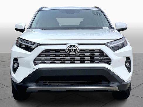 Used 2023 Toyota RAV4 Limited image 4