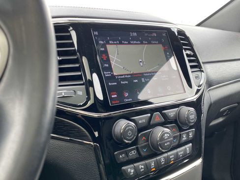 Used 2020 Jeep Grand Cherokee High Altitude image 23