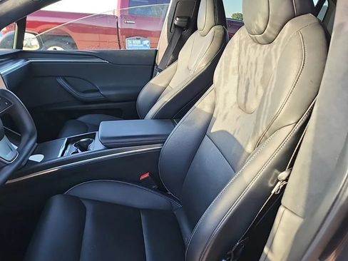 Used 2022 Tesla Model X Plaid AWD/4WD image 5