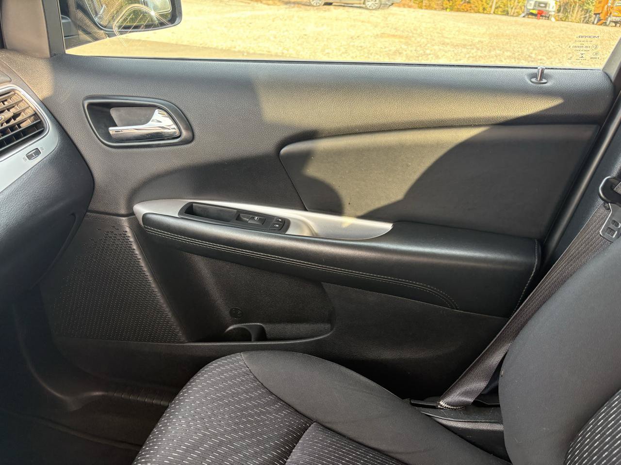 Used 2016 Dodge Journey SE w/ Flexible Seating Group FWD image 19
