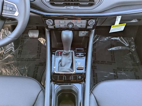 New 2026 Jeep Compass Latitude AWD/4WD image 19