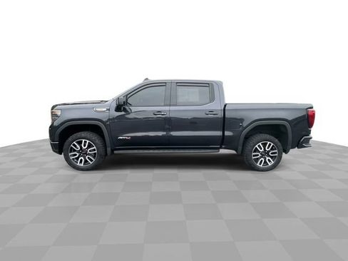 Used 2024 GMC Sierra 1500 AT4 w/ Technology Package AWD/4WD image 5