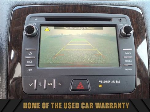 Used 2015 Chevrolet Traverse LT image 23