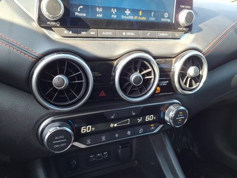 Certified 2025 Nissan Sentra SR FWD image 18