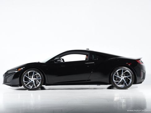Used 2018 Acura NSX AWD/4WD image 8