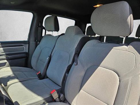 Used 2022 RAM 1500 Big Horn AWD/4WD image 12