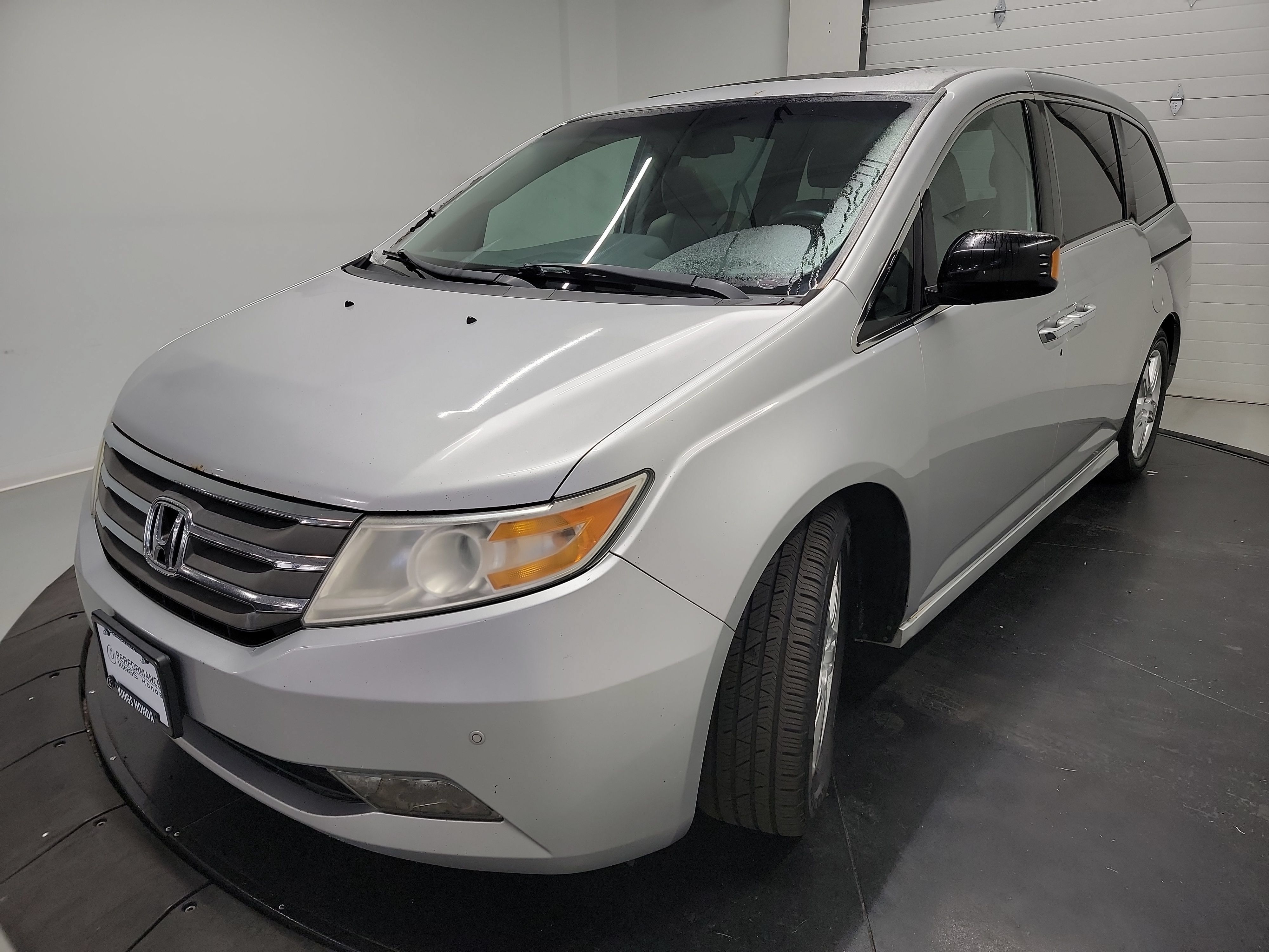 Used 2012 Honda Odyssey Touring image 3