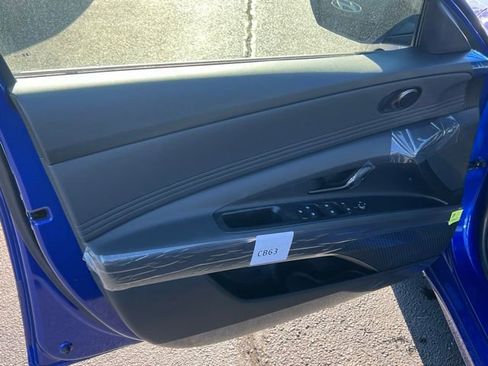 New 2026 Hyundai Elantra SEL Sport Premium FWD image 7