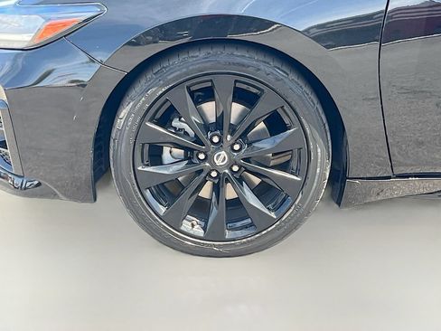 Used 2021 Nissan Maxima SR w/ Sport Mat Group FWD image 33