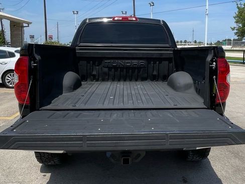 Used 2015 Toyota Tundra SR5 w/ TRD Off Road Package AWD/4WD image 11