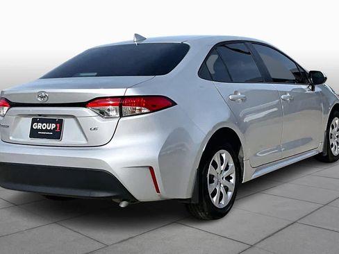 Used 2025 Toyota Corolla LE image 13