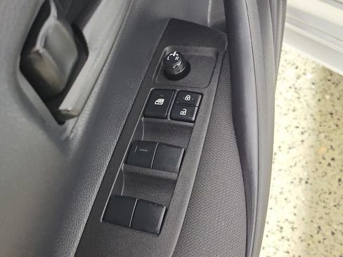 Used 2025 Toyota Corolla LE FWD image 22