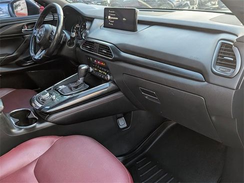 Certified 2022 MAZDA CX-9 Carbon Edition image 15
