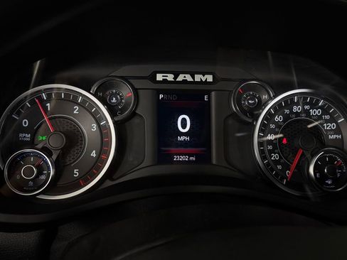 Used 2022 RAM 2500 Big Horn w/ Cold Weather Group AWD/4WD image 13