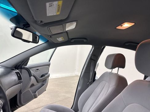 Used 2008 Hyundai Elantra SE image 32