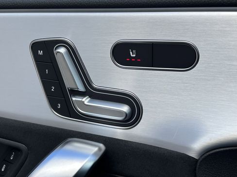 Certified 2025 Mercedes-Benz CLA 250 CLA 250 image 32