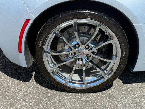 Used 2017 Chevrolet Corvette Grand Sport RWD image 38