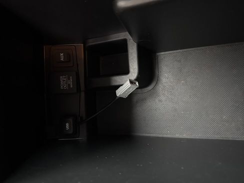 Used 2014 Honda CR-V LX image 25