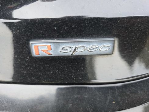 Used 2015 Hyundai Veloster Turbo R-Spec FWD image 12