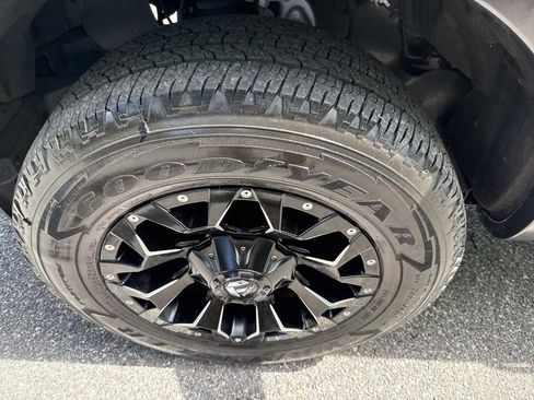 Used 2019 Ford Ranger XL w/ Equipment Group 101A Mid RWD image 12