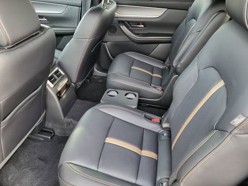 New 2026 MAZDA CX-90 3.3 Turbo w/ Premium Plus Pkg image 18
