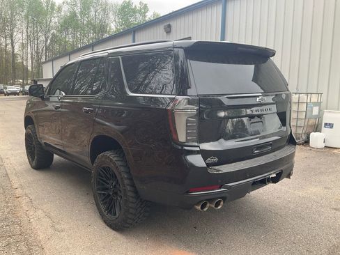 Used 2025 Chevrolet Tahoe Z71 w/ Comfort Package image 7