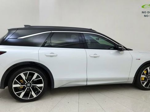 Used 2024 Acura ZDX Type S image 6