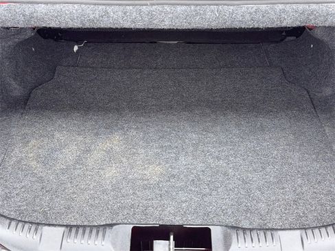 Used 2018 Ford Mustang Premium image 12