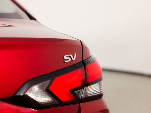 Used 2024 Nissan Versa SV w/ Trunk Package image 8