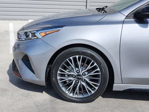 Used 2023 Kia Forte GT-Line w/ GT-Line Premium Package FWD image 9