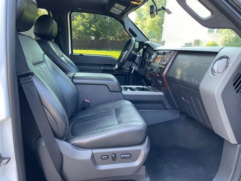 Used 2012 Ford F250 Lariat w/ Lariat Ultimate Pkg AWD/4WD image 13