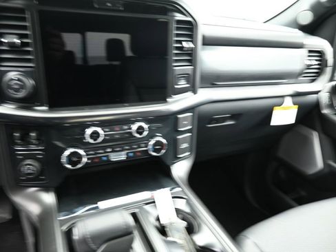 New 2026 Ford F150 Lariat w/ Equipment Group 502A High image 12