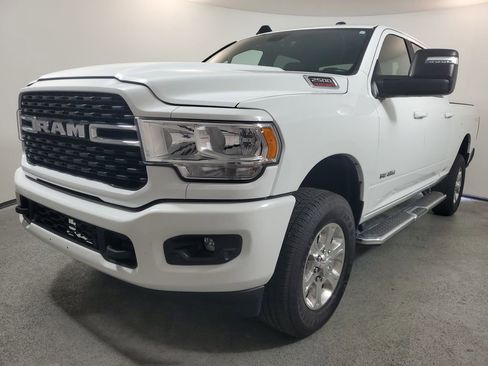 Used 2024 RAM 2500 Big Horn w/ Sport Appearance Package image 3