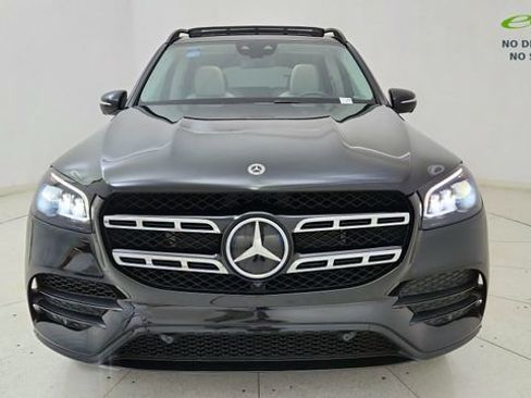 Used 2022 Mercedes-Benz GLS 450 4MATIC image 13