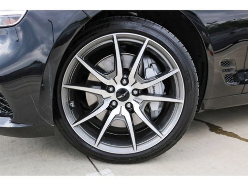 Used 2026 Genesis G70 2.5T RWD image 32